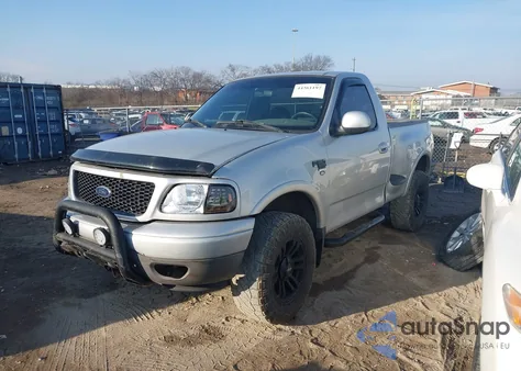 2003 Ford F-150 Xl/Xlt z USA, uszkodzony, nr VIN 2FTRF08L93CA37968